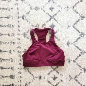 Lululemon back cutout with pocket sports bra- GUC
